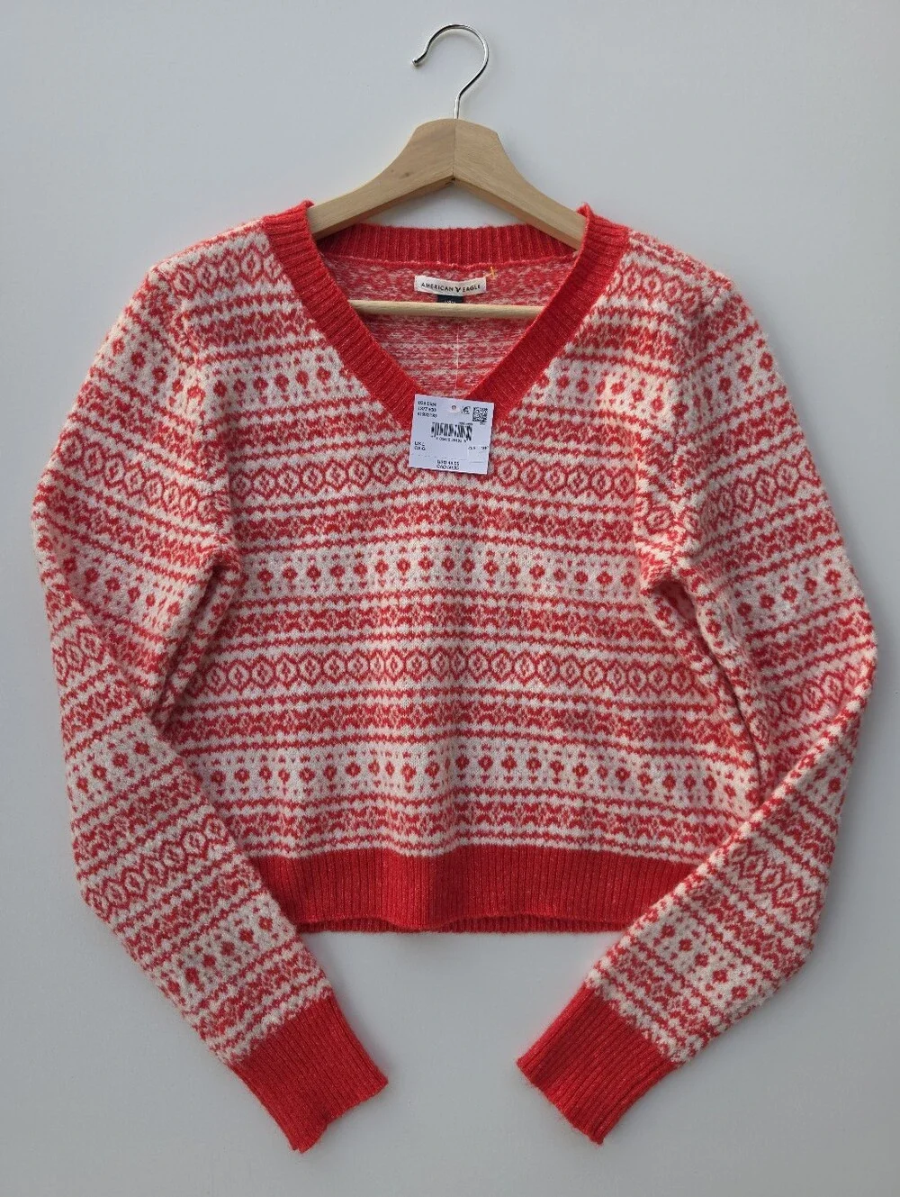 American Eagle NWT Red And White Fair Isle Knit V-neck Sweater